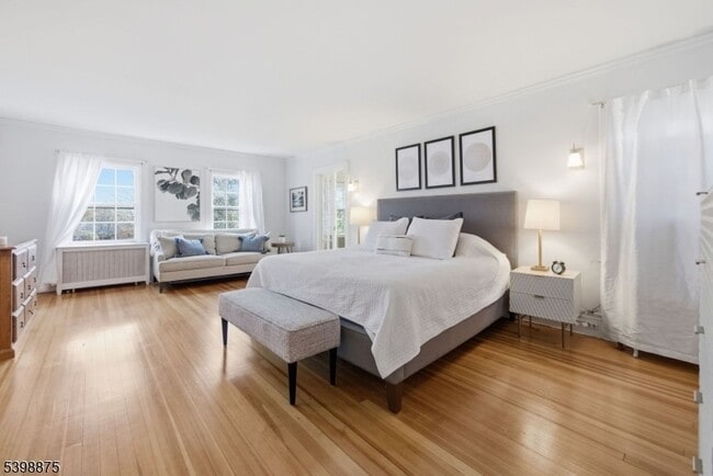 Building Photo - 258 Ridgewood Ave