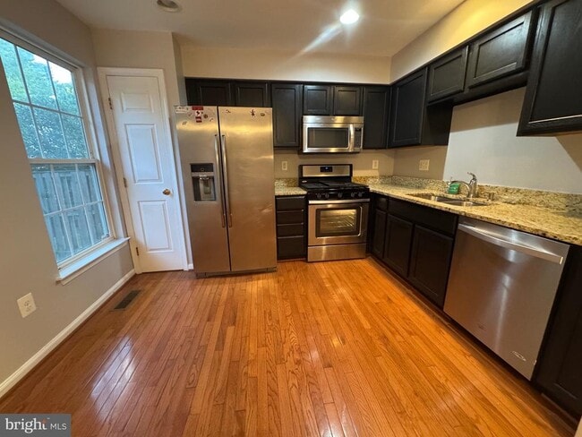 Building Photo - 11307 Amberlea Farm Dr