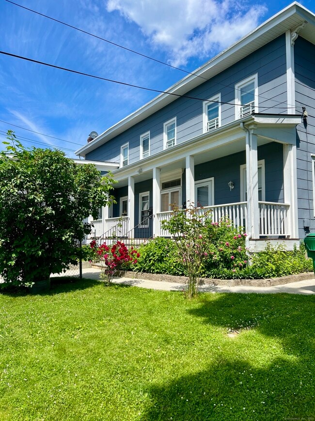 87 N Water St 87 N Water St Greenwich CT 06830 Apartment Finder