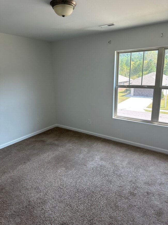 Building Photo - Owens Cross Roads/New Hope Area