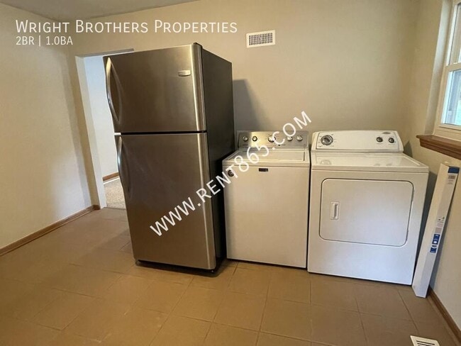 Building Photo - 439 Taliwa Dr