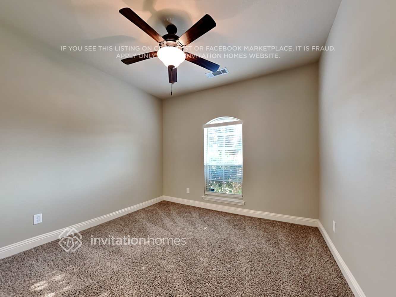 Building Photo - 5629 Park View Dr
