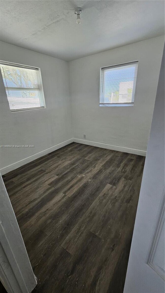 Building Photo - 11750 SW 212th St