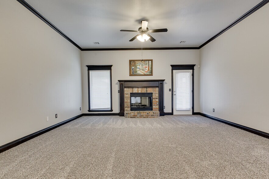 Living Area - 19120 Summer Grove Ave