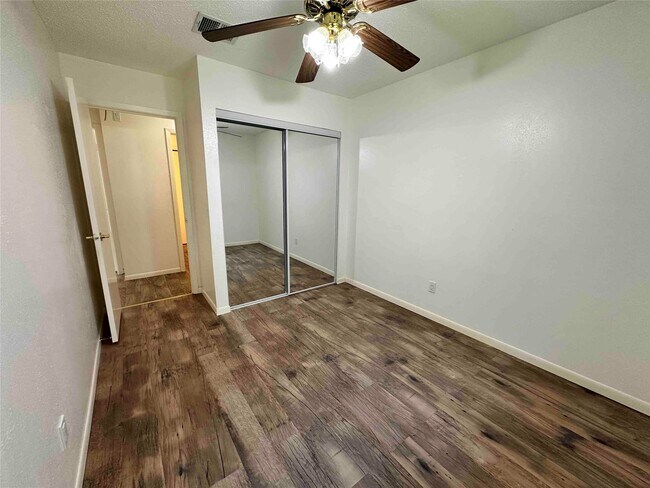 Building Photo - 21418 Park Bishop Dr