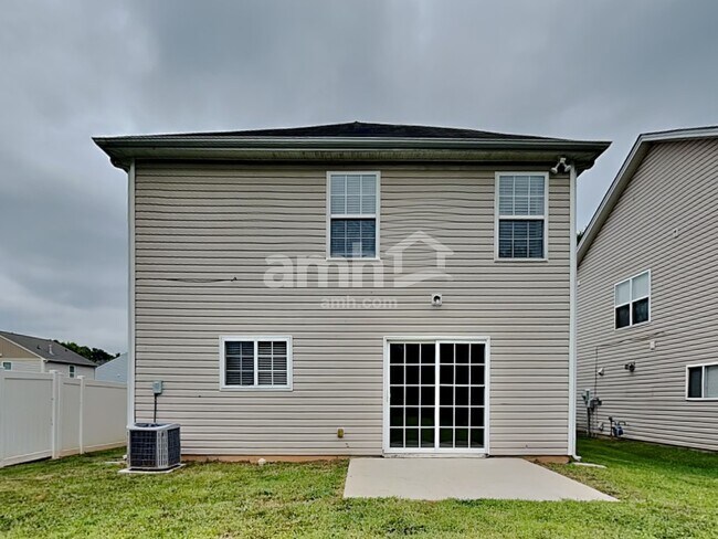 Building Photo - 1053 Kings Mountain Ln