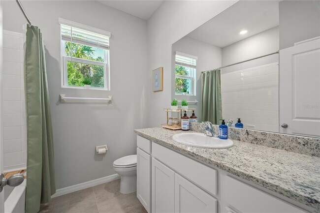 Building Photo - 5223 NW 48th Pl