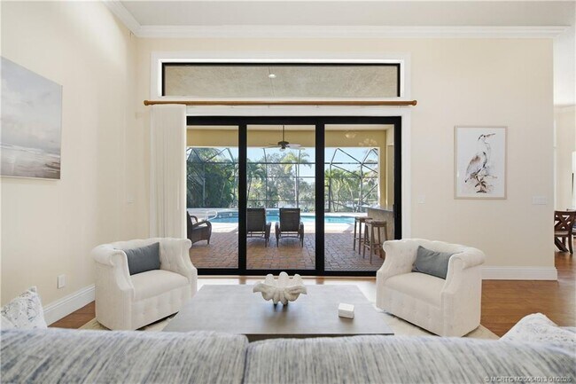 Building Photo - 109 SE Fiore Bello