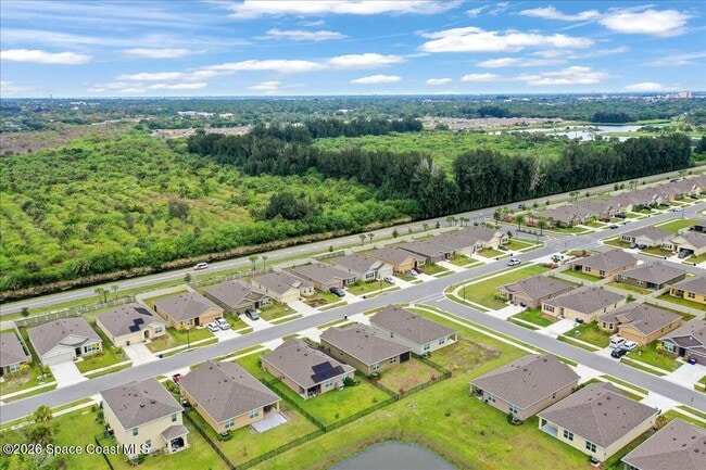 Building Photo - 926 Trinity St