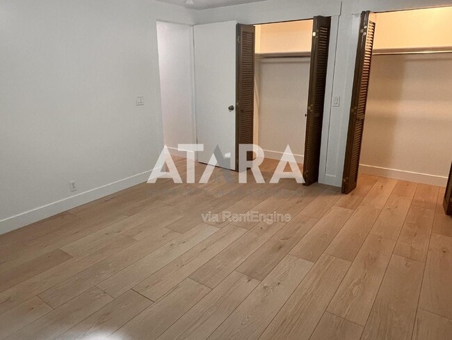 Building Photo - 2141 S 2060 E