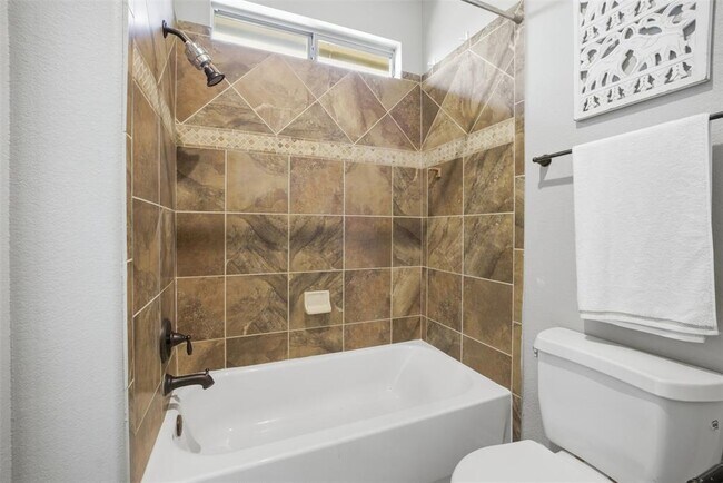 Building Photo - 16100 Spillman Ranch Loop