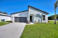 Building Photo - 330 Royal Palm Wy