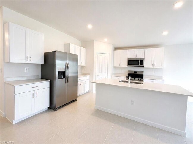 Building Photo - 3309 14th St SW