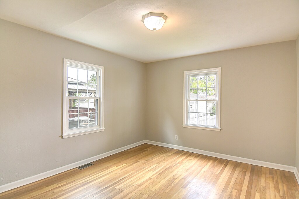 Building Photo - 2212 Fauver Ave
