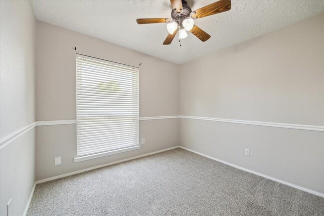Building Photo - 5307 Green Timbers Dr