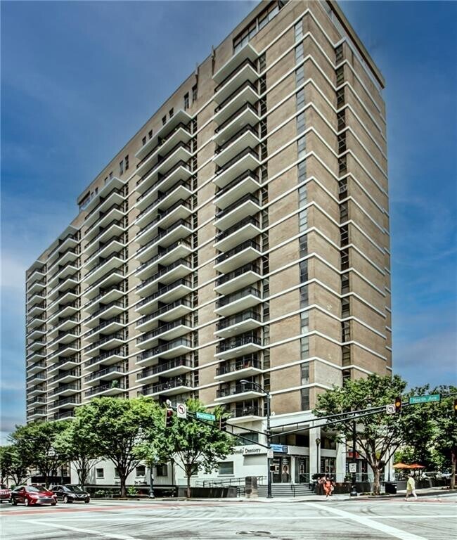 Primary Photo - 620 Peachtree St NE