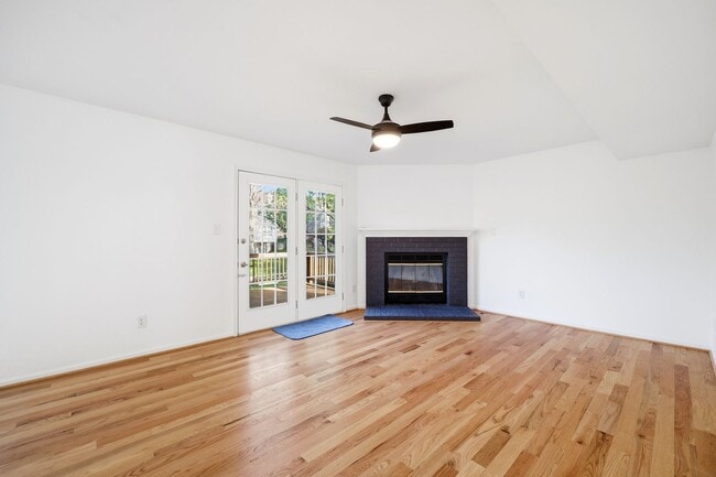 Building Photo - 1600 Old Brook Rd