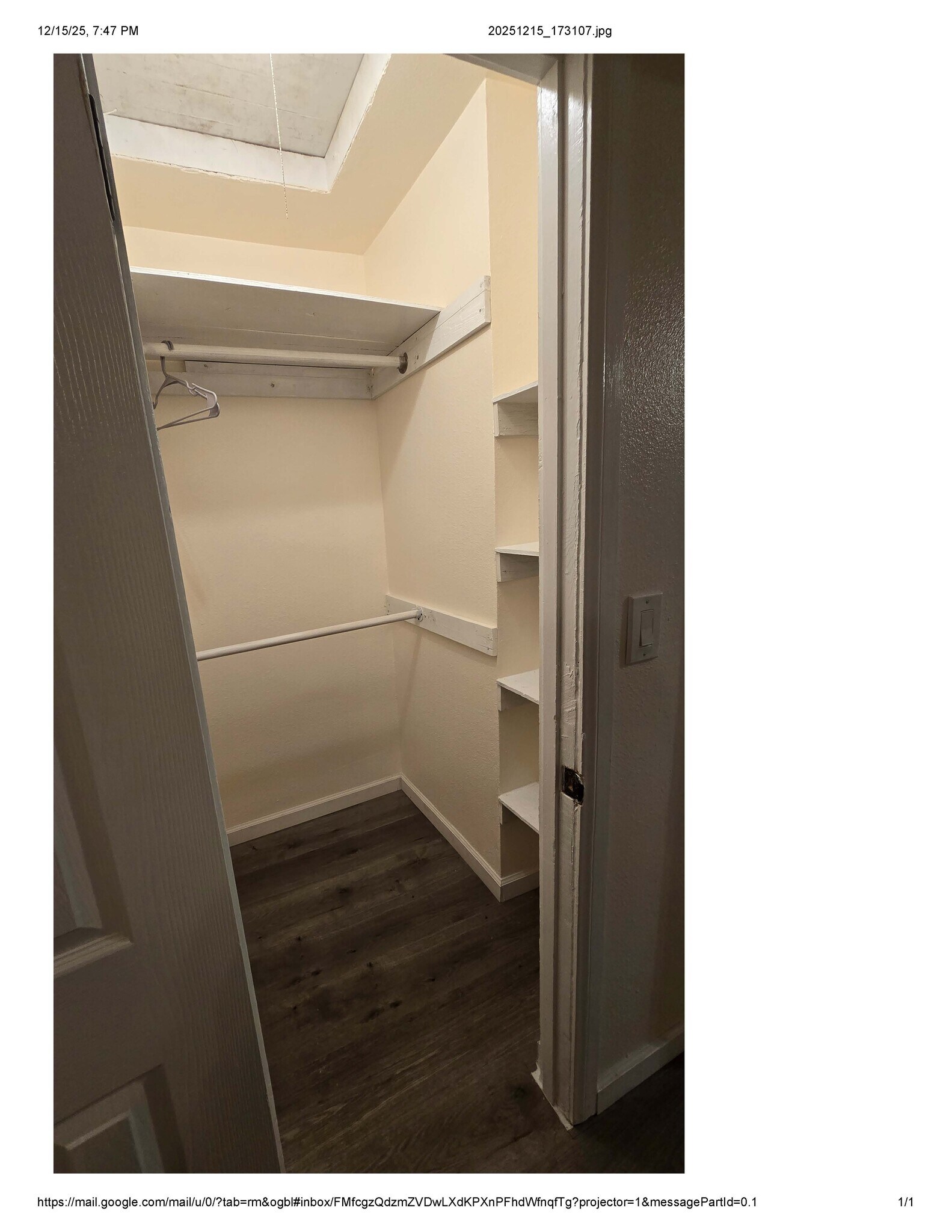 Building Photo - 10217 Yorba St