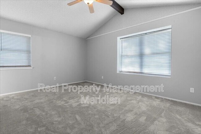 Building Photo - 8725 Irongate Dr