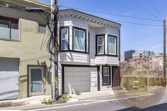 Building Photo - SOMA - 3 BR, 2 BA House 1,150 Sq. Ft. - 3D...