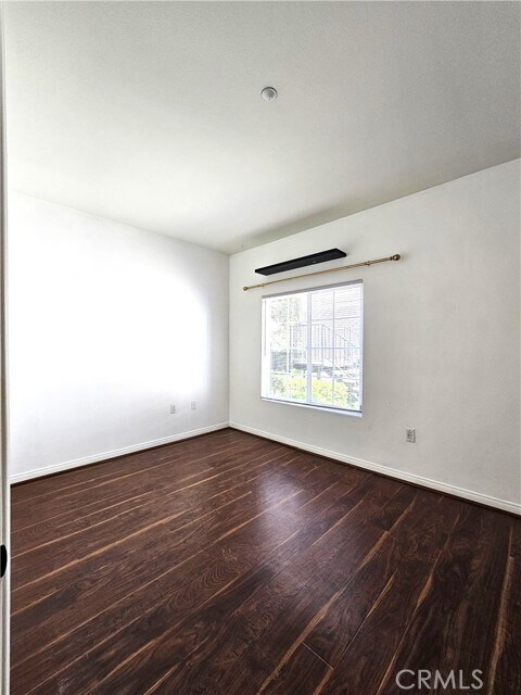 Building Photo - 2723 Lake Pointe Dr