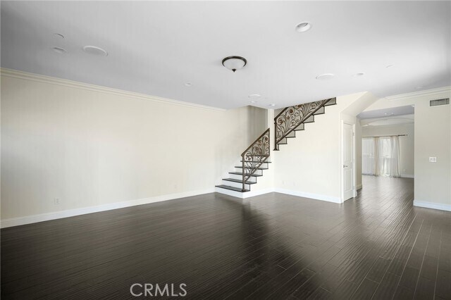 Building Photo - 750 E Orange Grove Ave