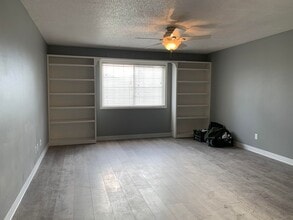 Building Photo - 930 A Boston Way