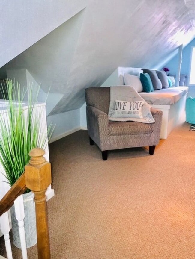 Building Photo - Beautiful 3 Bedroom Home in the Garden District of CDA