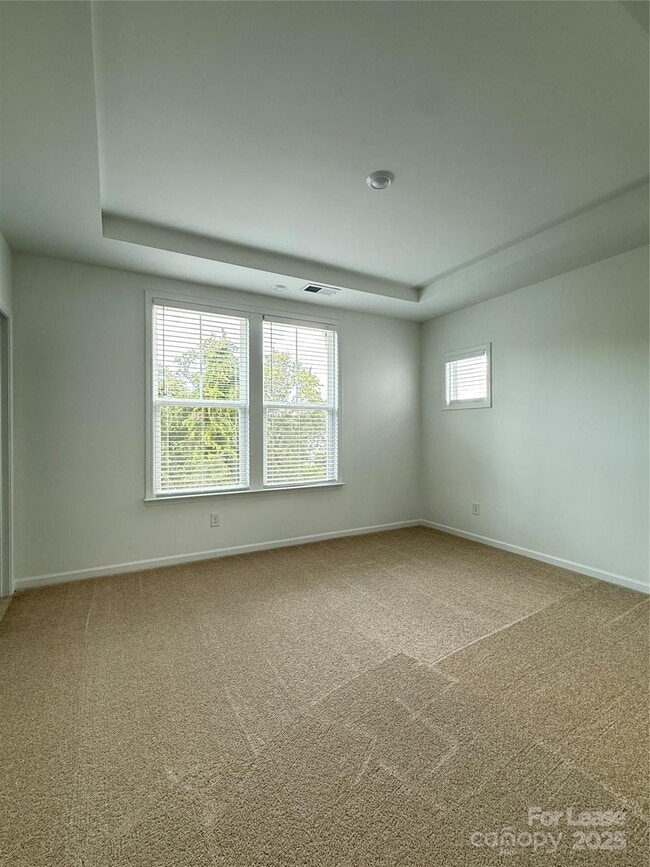 Building Photo - 5019 Westmead Ln