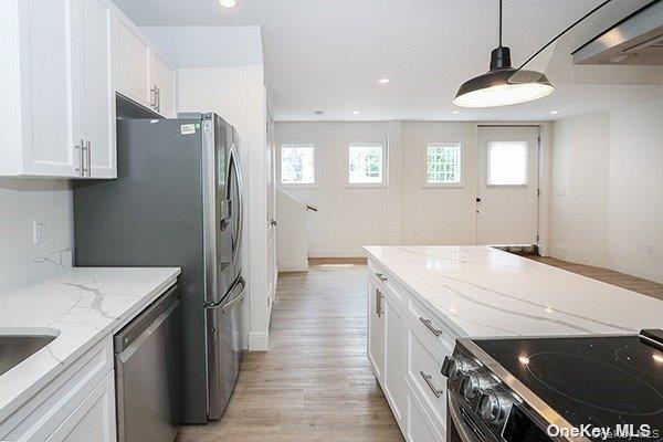 Building Photo - 1415 Old Northern Blvd