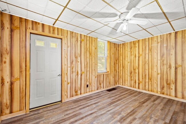 Building Photo - Cozy 1 Bedroom home in Bridgeville available May 1!