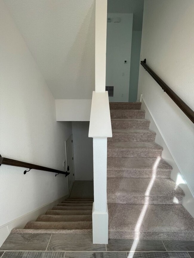 Building Photo - 191 Sun Palm Ln