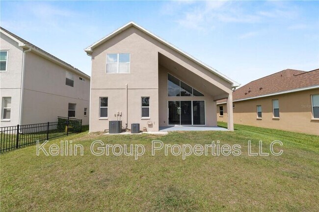Building Photo - 30816 Pumpkin Ridge Dr