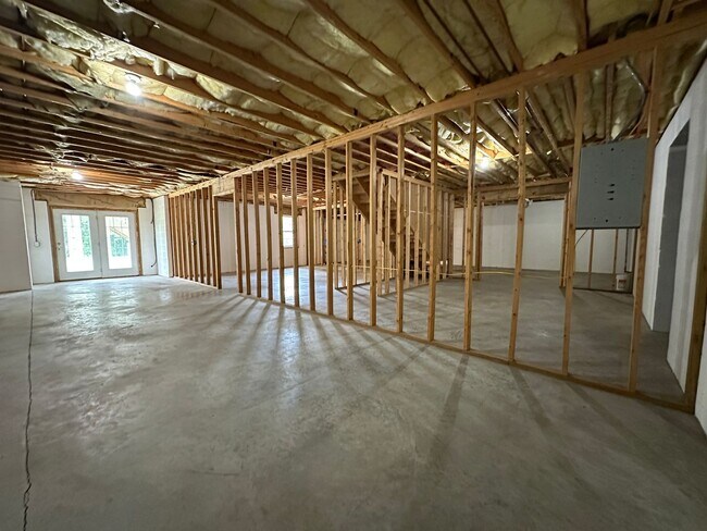Building Photo - 3437 Bailey Ranch Rd