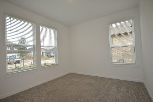 Building Photo - 4116 Sterling Spgs