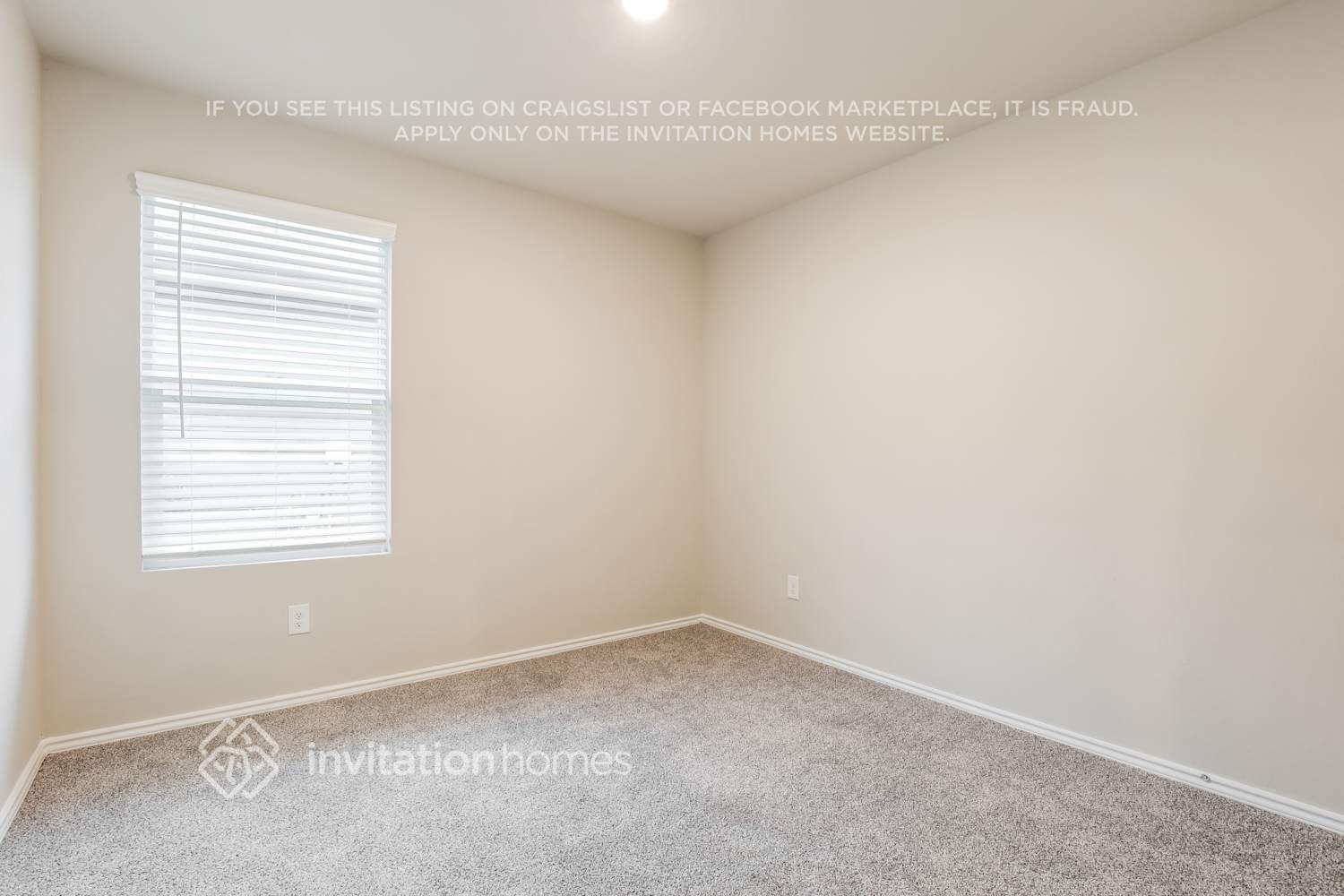Building Photo - 5711 Leon Pl
