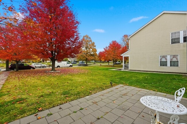 Building Photo - 315 Ogden Falls Blvd