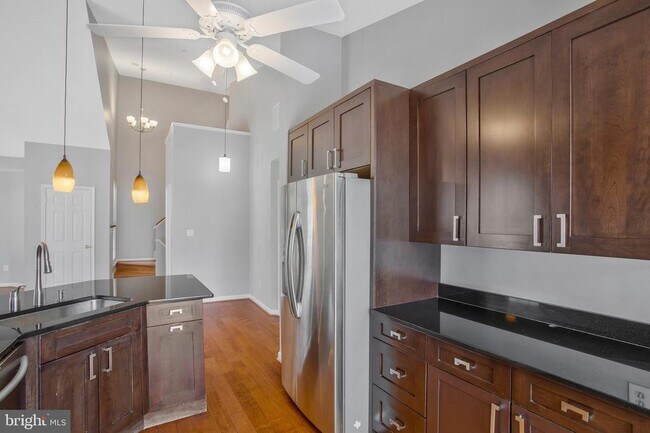 Building Photo - 502 Mathias Hammond Way
