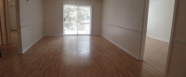 Building Photo - Beautiful 2/2 condo for rent next to Waterford Lakes Town Center and UCF
