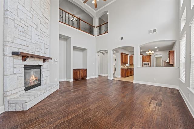 Building Photo - 9750 Candlewood Dr