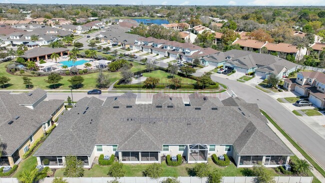 Building Photo - 3689 Divot Ln