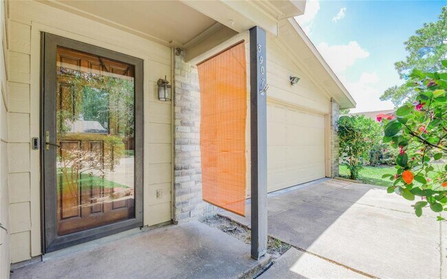 Building Photo - 3907 Postwood Dr