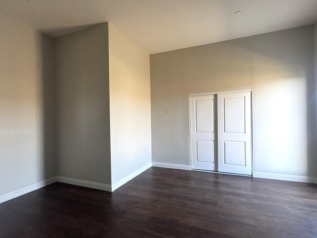 Building Photo - 16402 Rio Vista Rd
