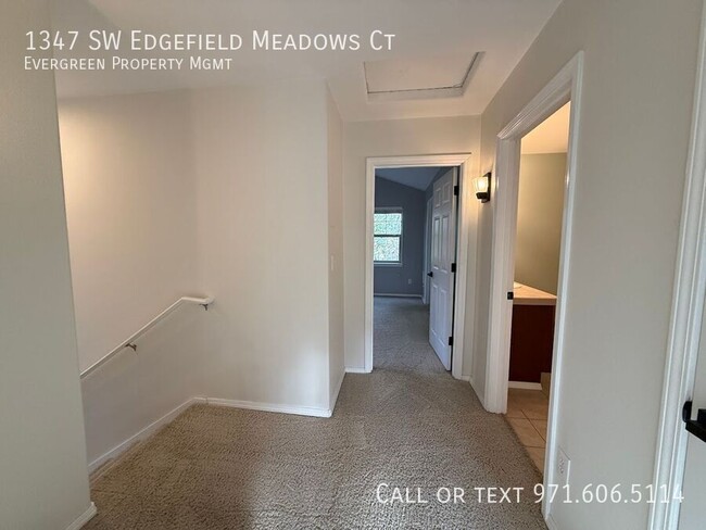 Building Photo - 1347 SW Edgefield Meadows Terrace