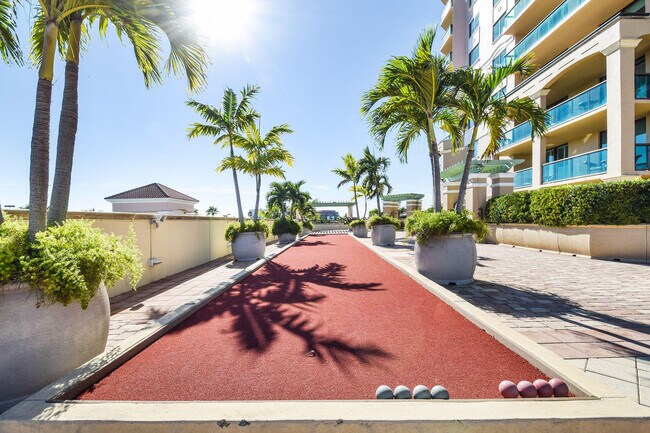 Building Photo - 3610 Gardens Pkwy