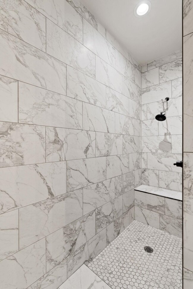 Building Photo - 853 Cypress Ln