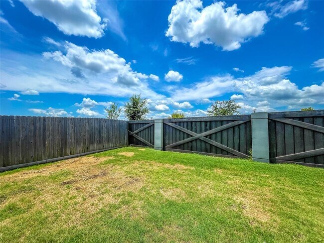 Building Photo - 3031 Brisk Autumn Dr
