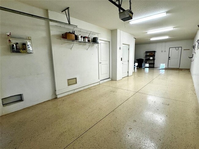 Building Photo - 3231 Nautical Pl S