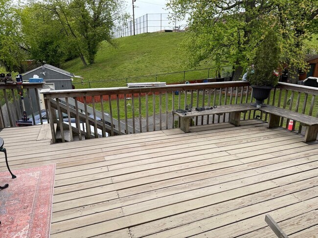 Building Photo - 1218 73rd St