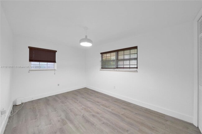 Building Photo - 1531 NW 81st Ave
